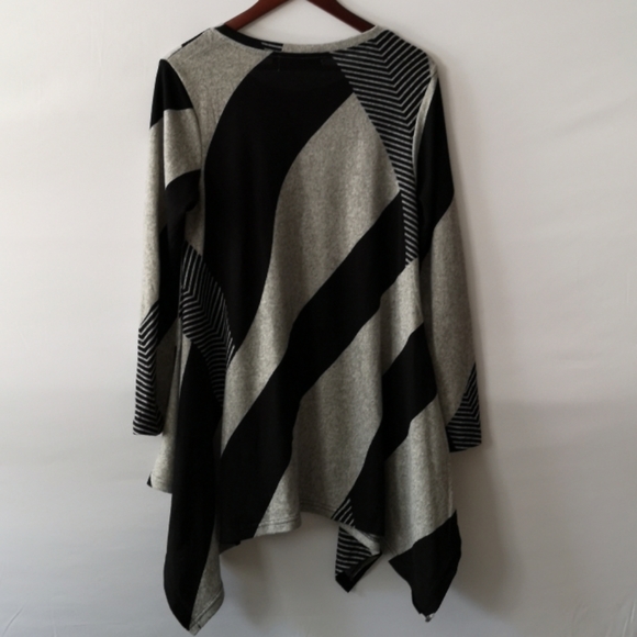 Women's Tunic Top, S-M, Black & Grey, Super-soft - Picture 5 of 6